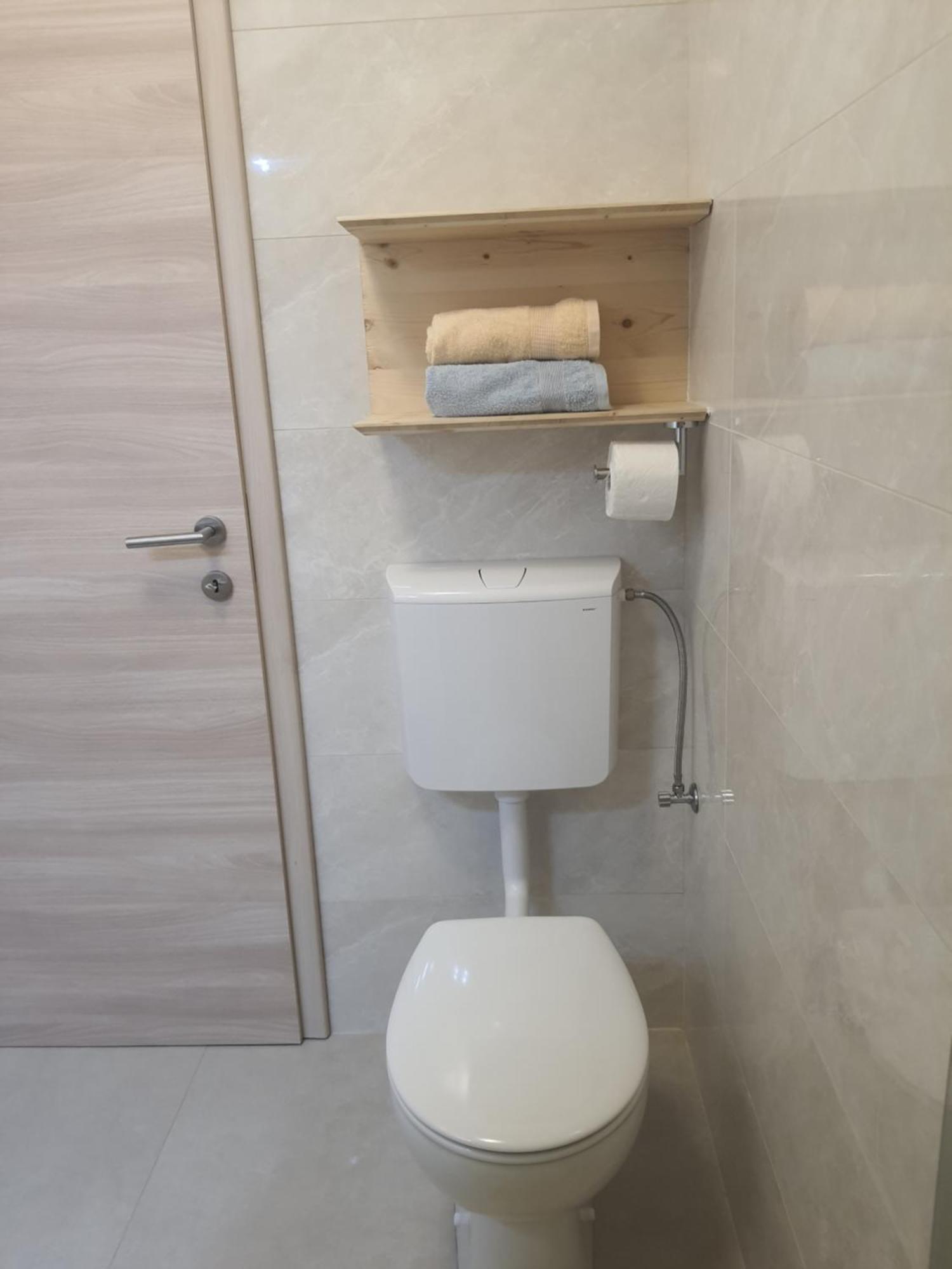 Apartments Vesna Avsec - 克尔克 客房 照片