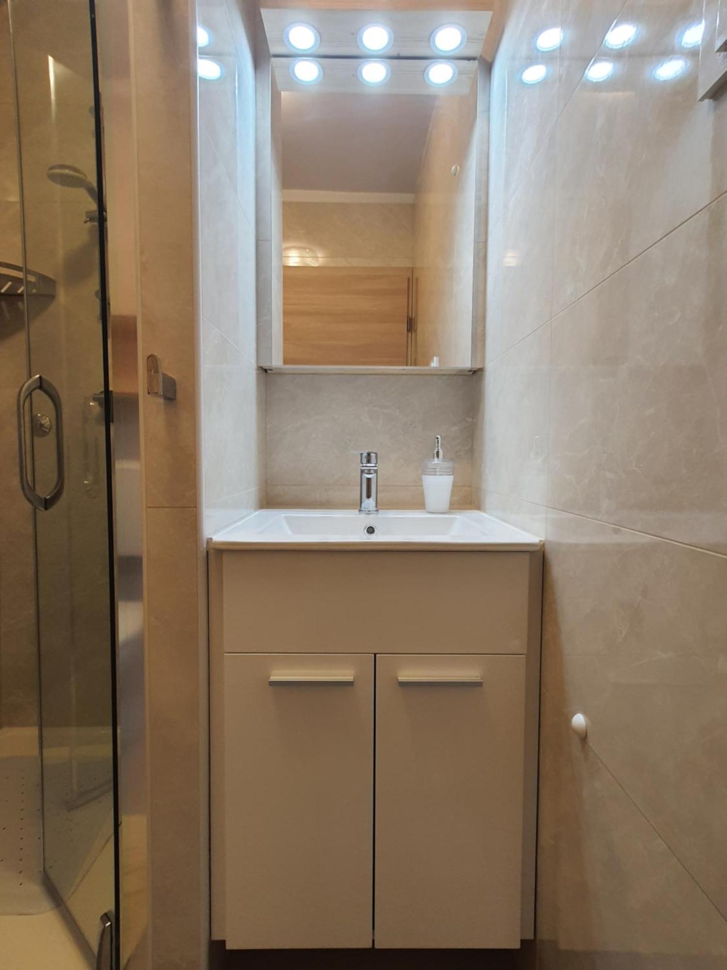 Apartments Vesna Avsec - 克尔克 客房 照片